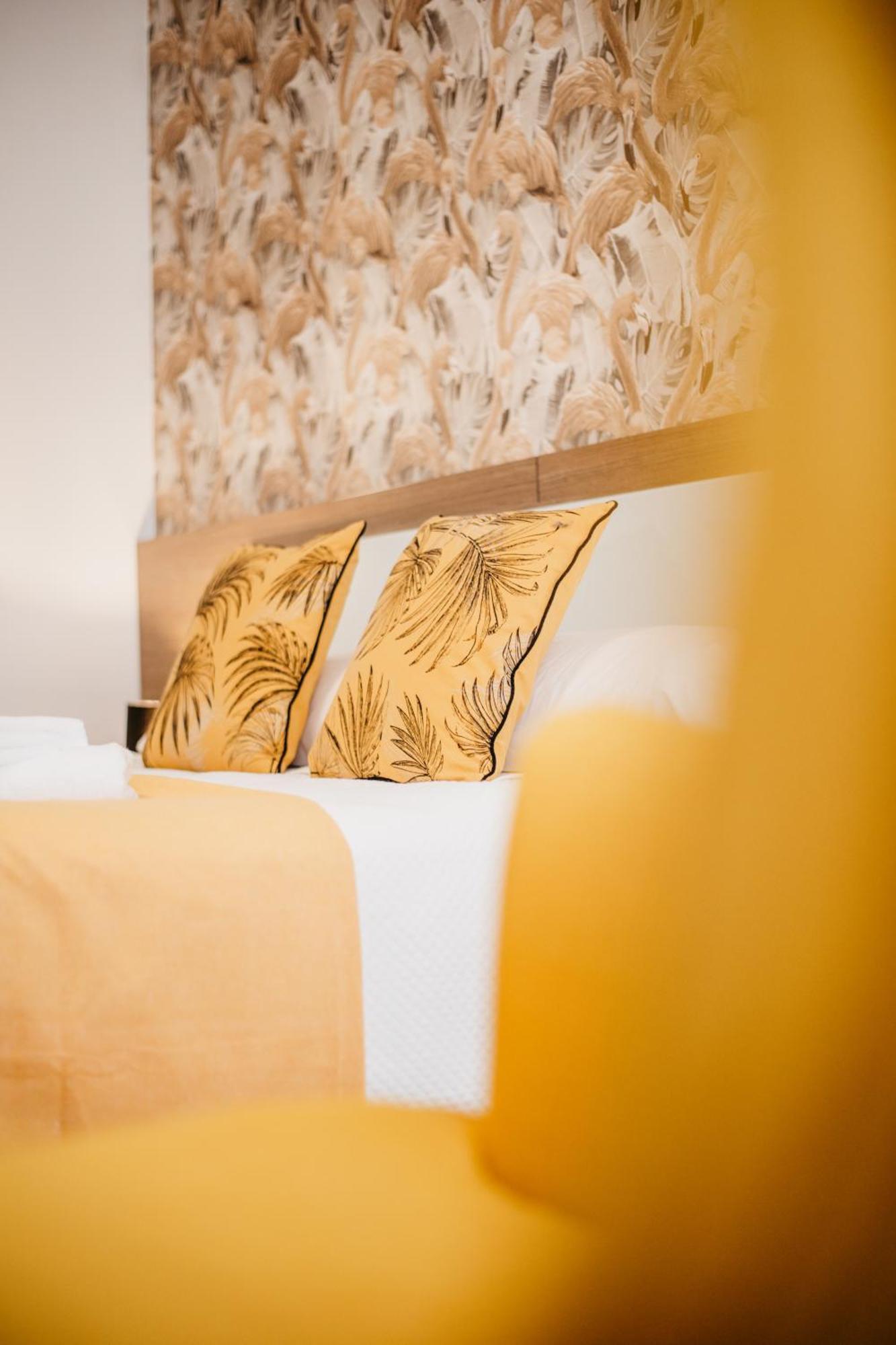 Tuguest Maria Luisa Apartment - Free Parking Гранада Екстериор снимка