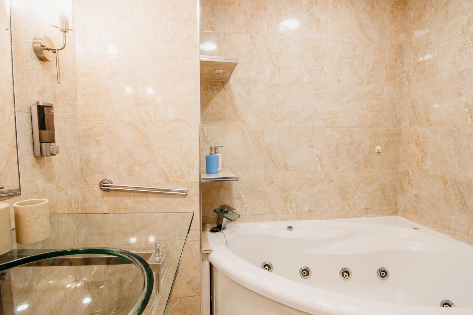 Tuguest Maria Luisa Apartment - Free Parking Гранада Екстериор снимка