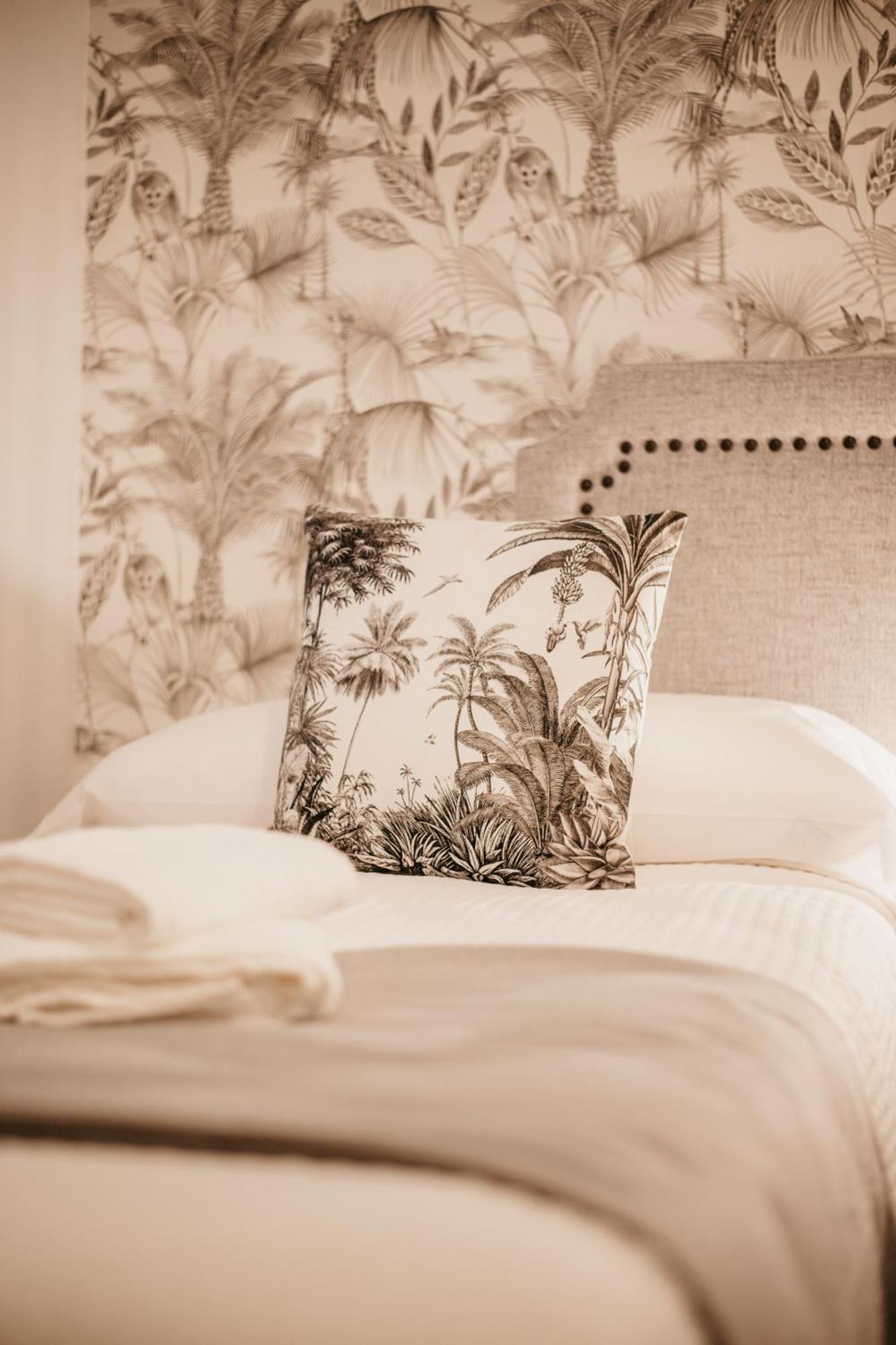 Tuguest Maria Luisa Apartment - Free Parking Гранада Екстериор снимка
